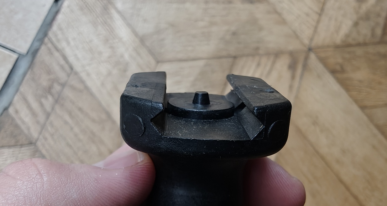 KAC Knight's Armament Chwyt przedni forward vertical grip US ARMY USMC