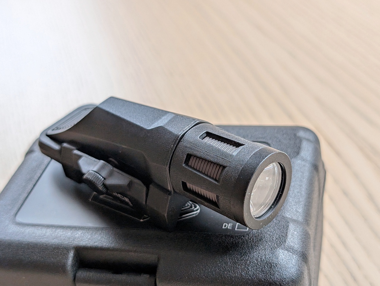 Latarka taktyczna Inforce WML-G2 400LM replika