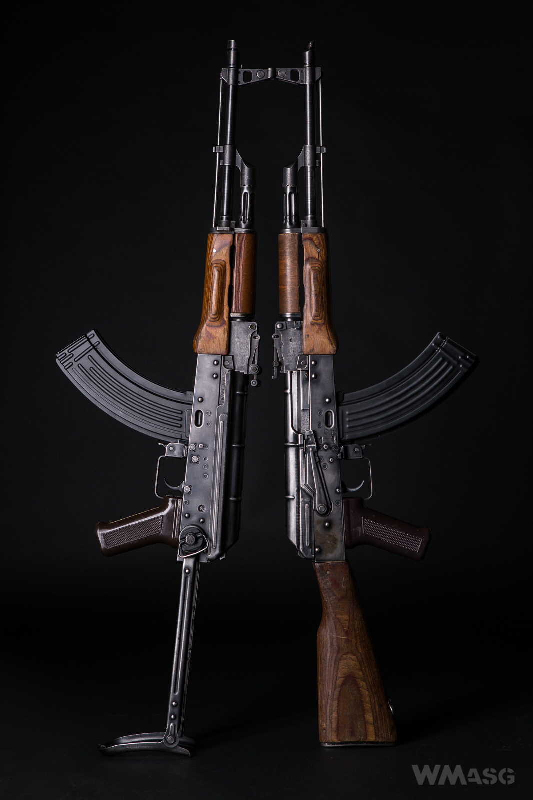 AKM G&G (z AIMS)