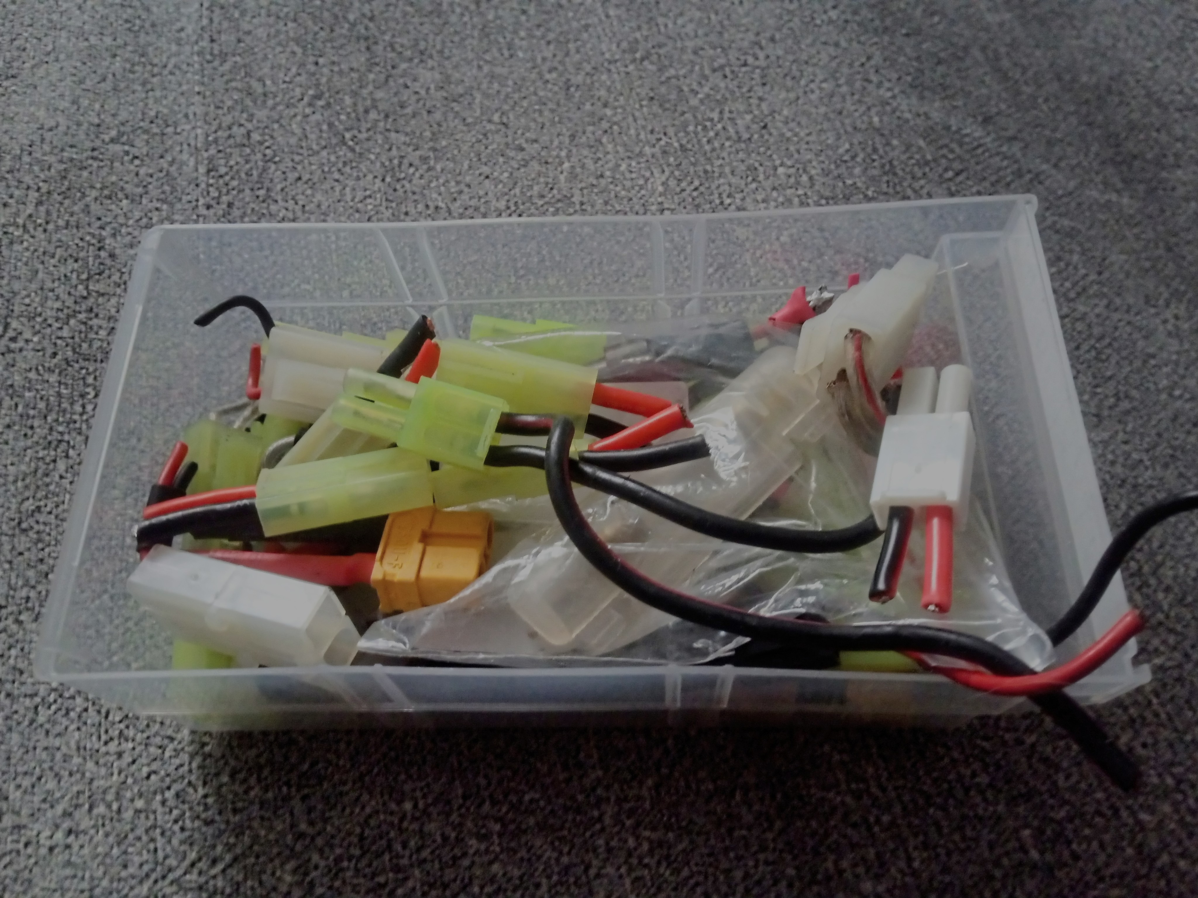 mix wtyczek, tamiya , t-connect t deans , itd