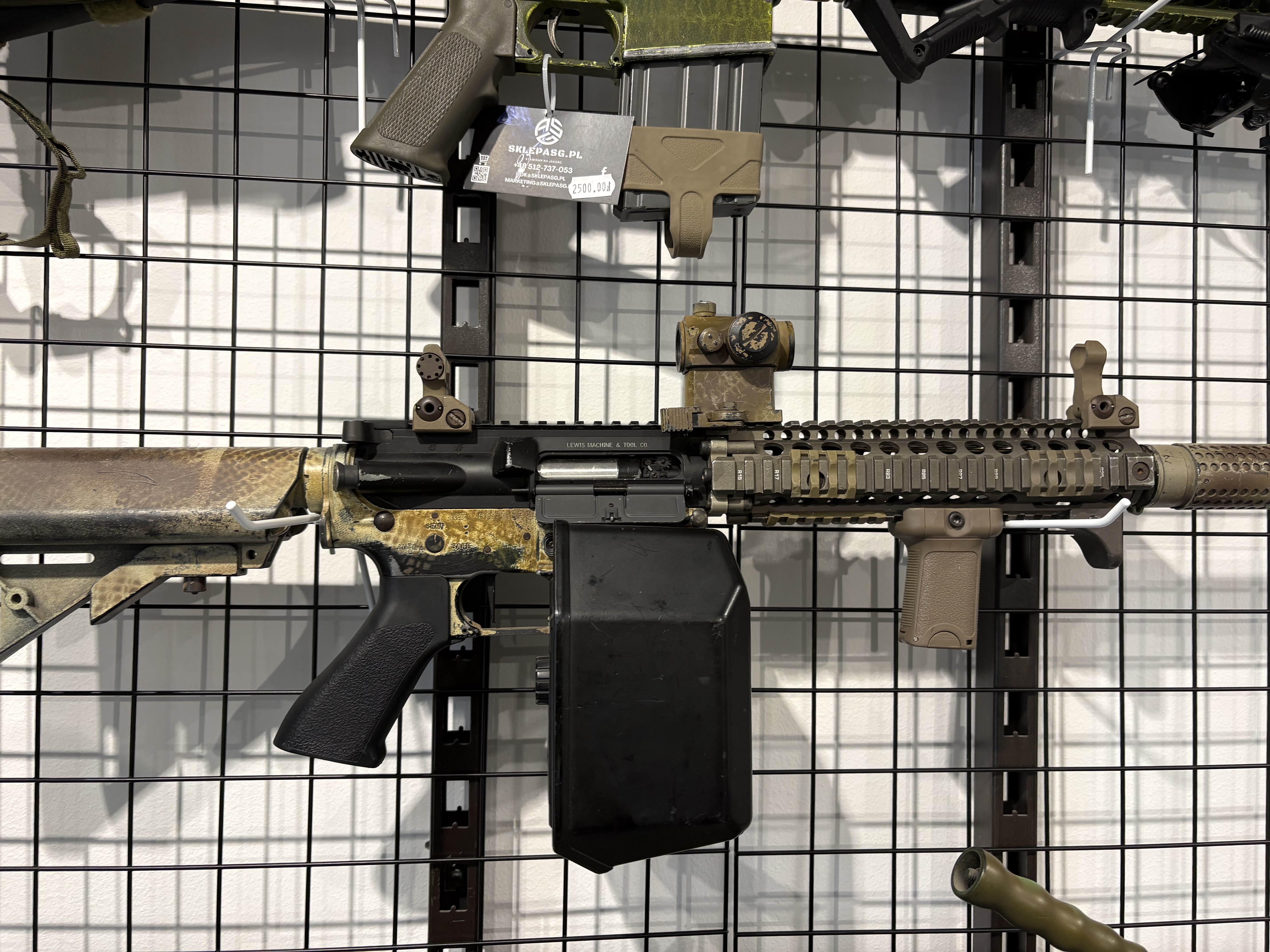 MK18 KWA solidne kawał repliki