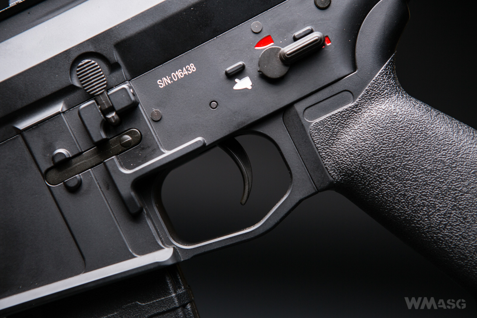 Cyma CM.097B - z zewnątrz