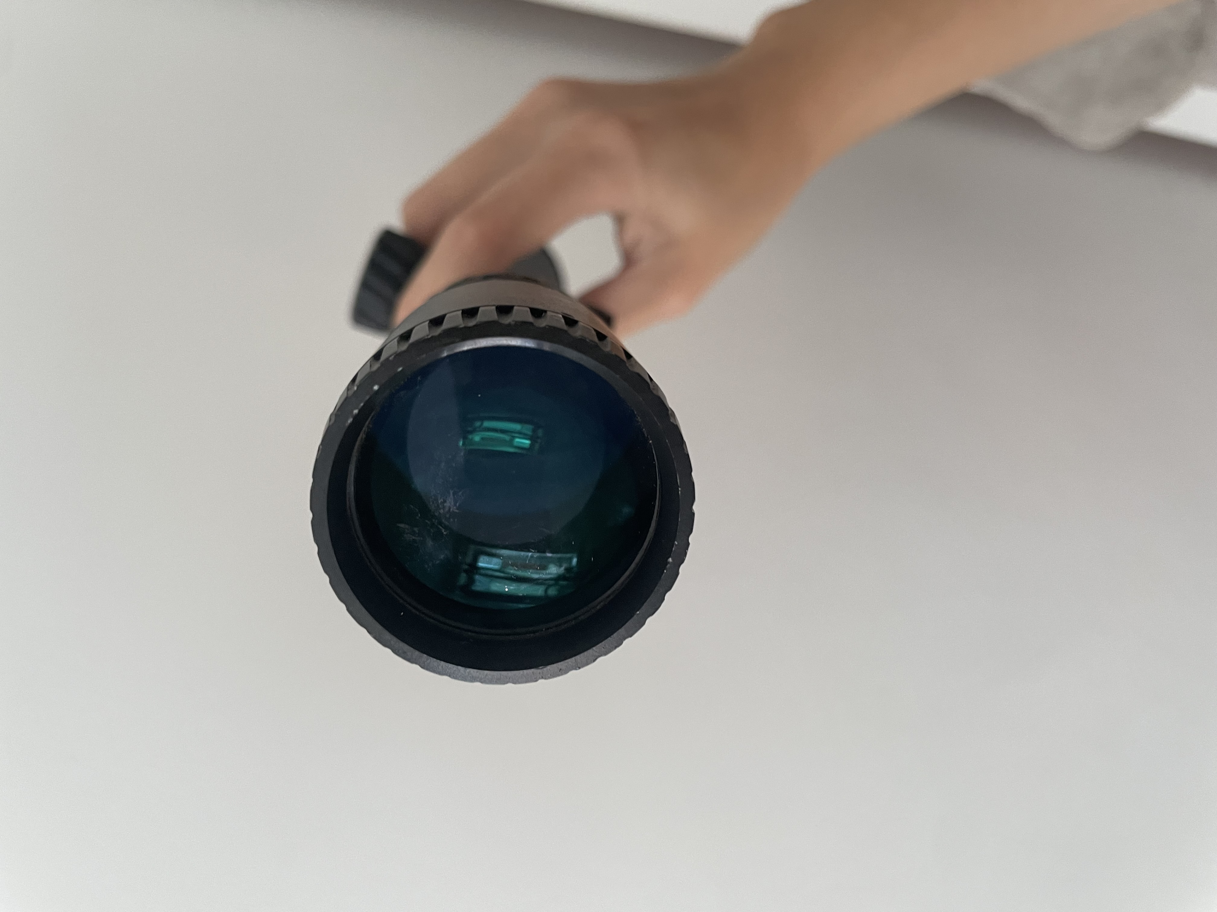 Luneta Theta Optics 3-12x40 AOE - Podświetlana siatka, regulacja paralaksy