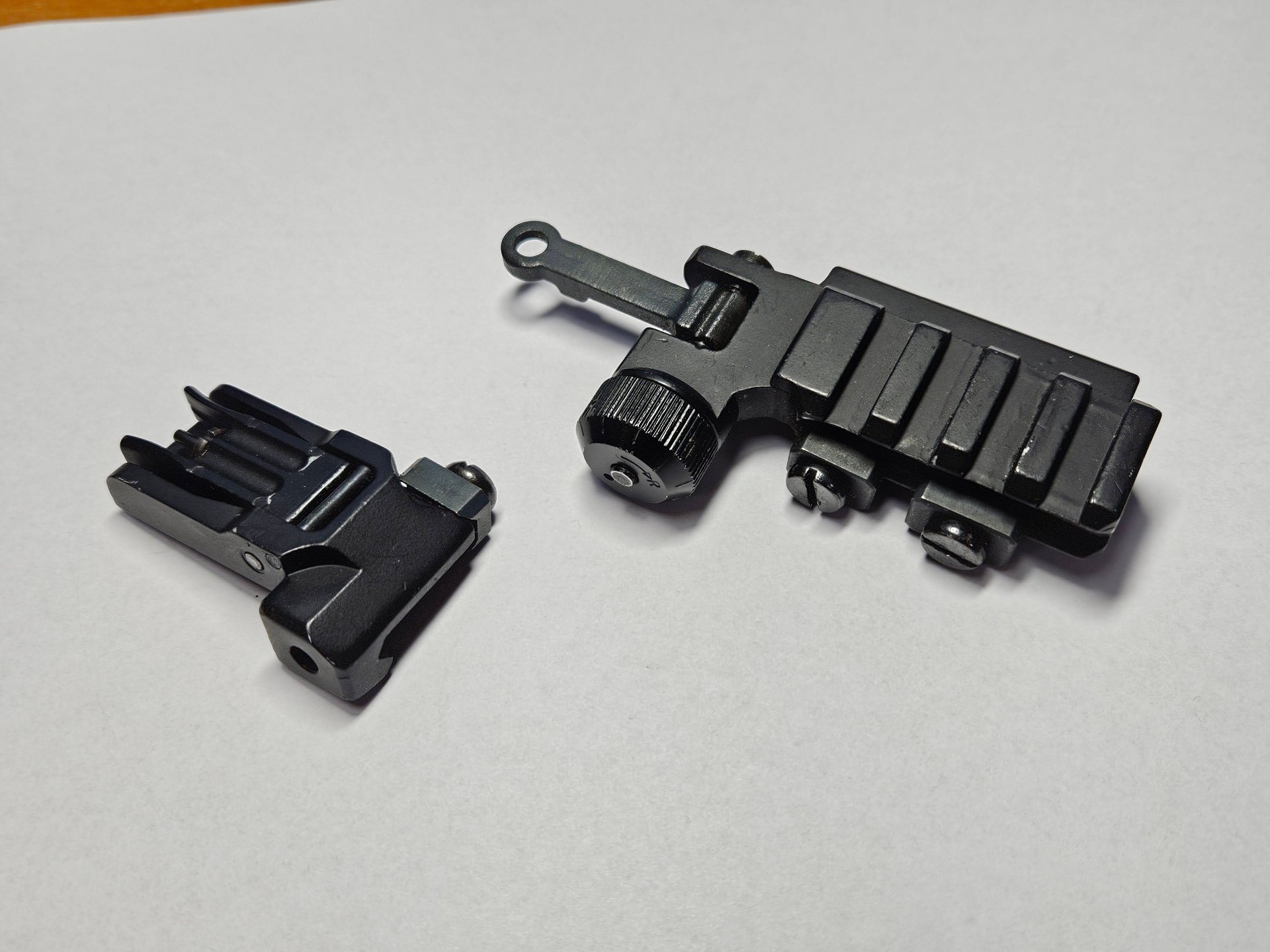 Mechaniczne metalowe przyrządy celownicze podwyższenie RIS muszka szczerbinka