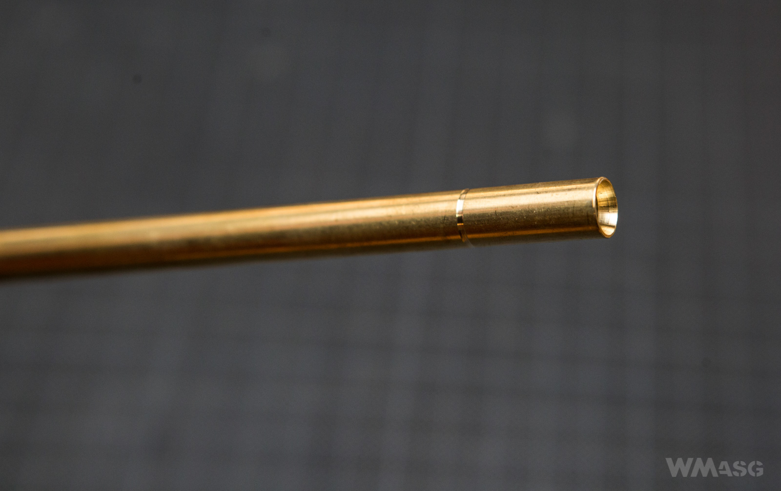 Cyma CM.097B - wewnątrz