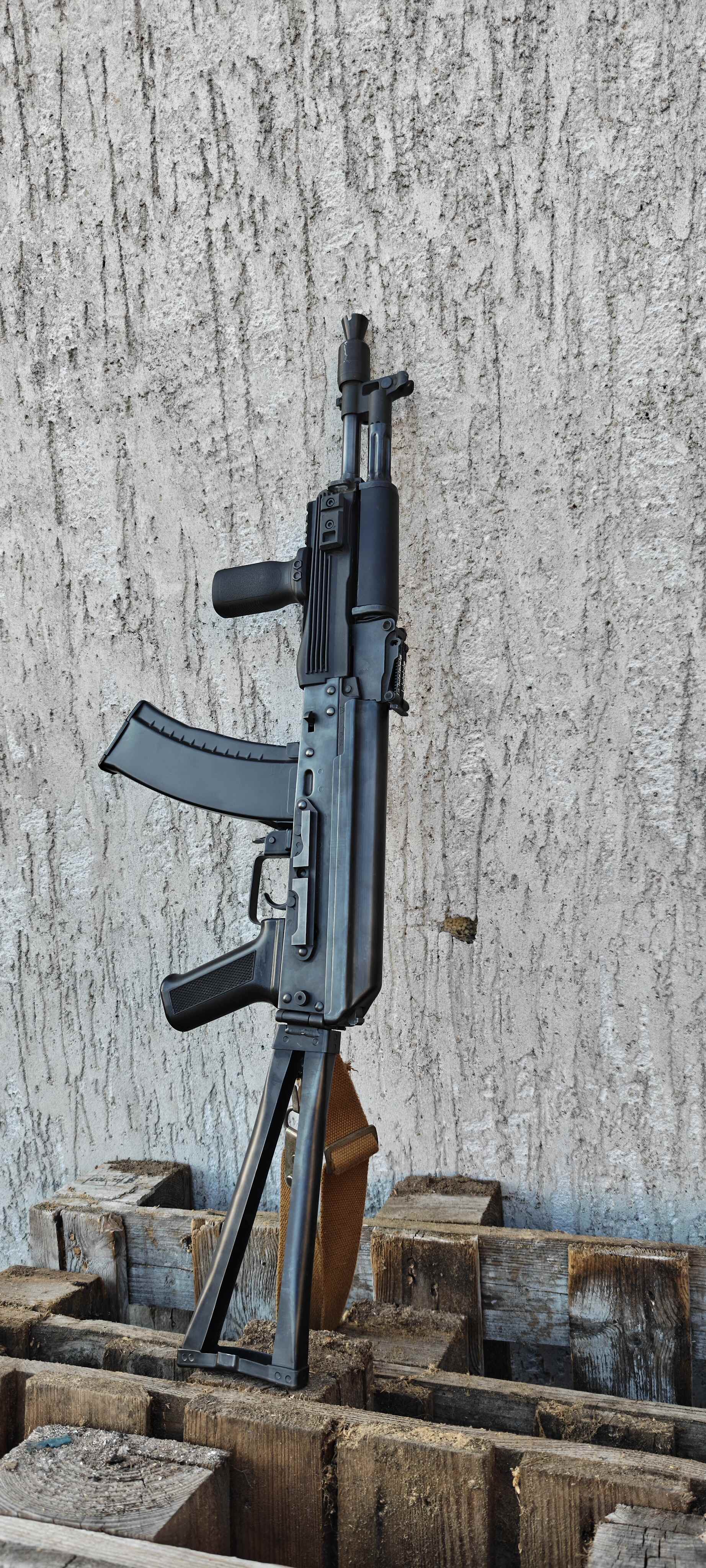 LCK105 NV stock + 6 midcapów
