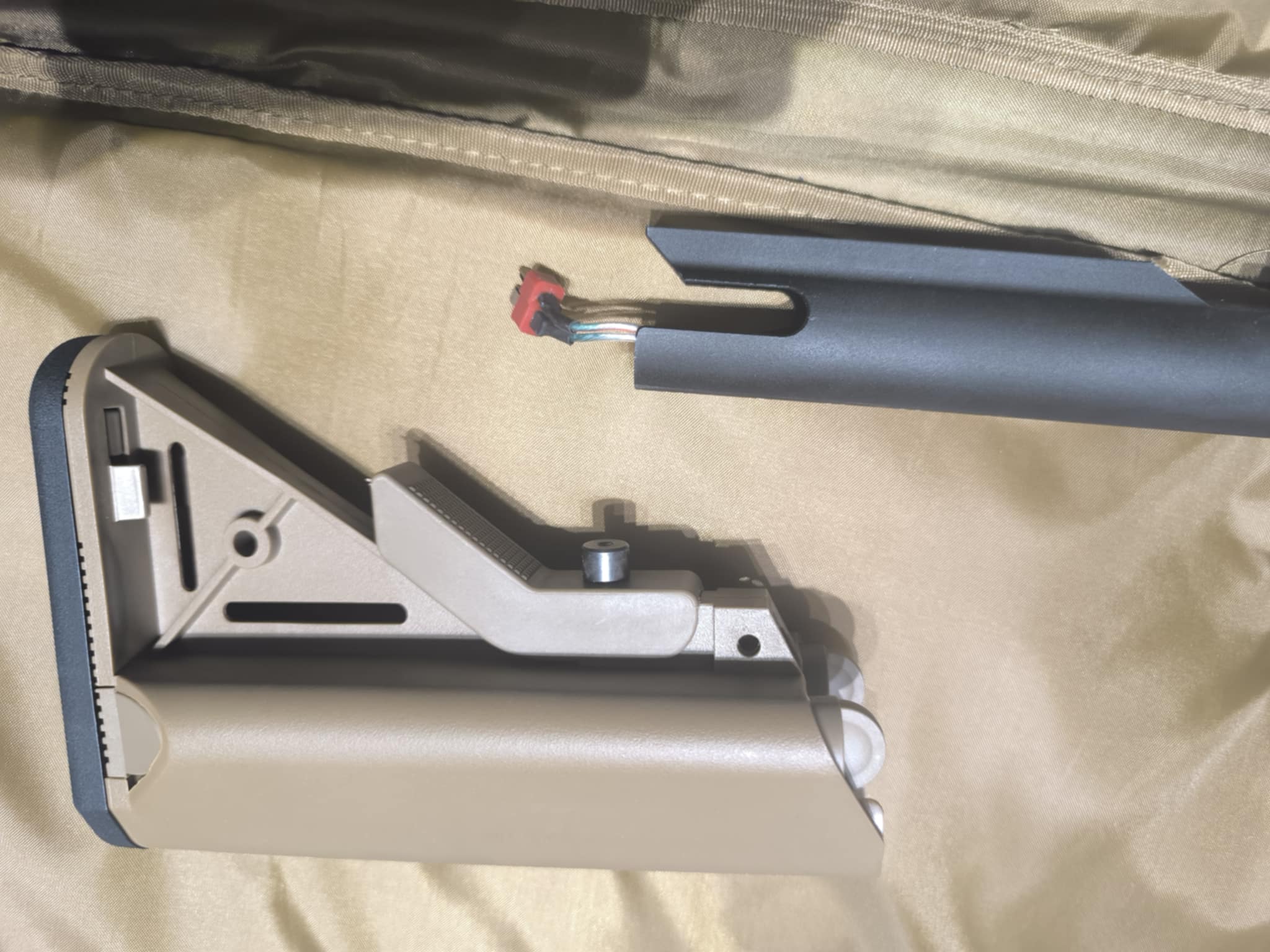 zestaw z Replika karabinka SA-B02 ONE™ - Half-Tan