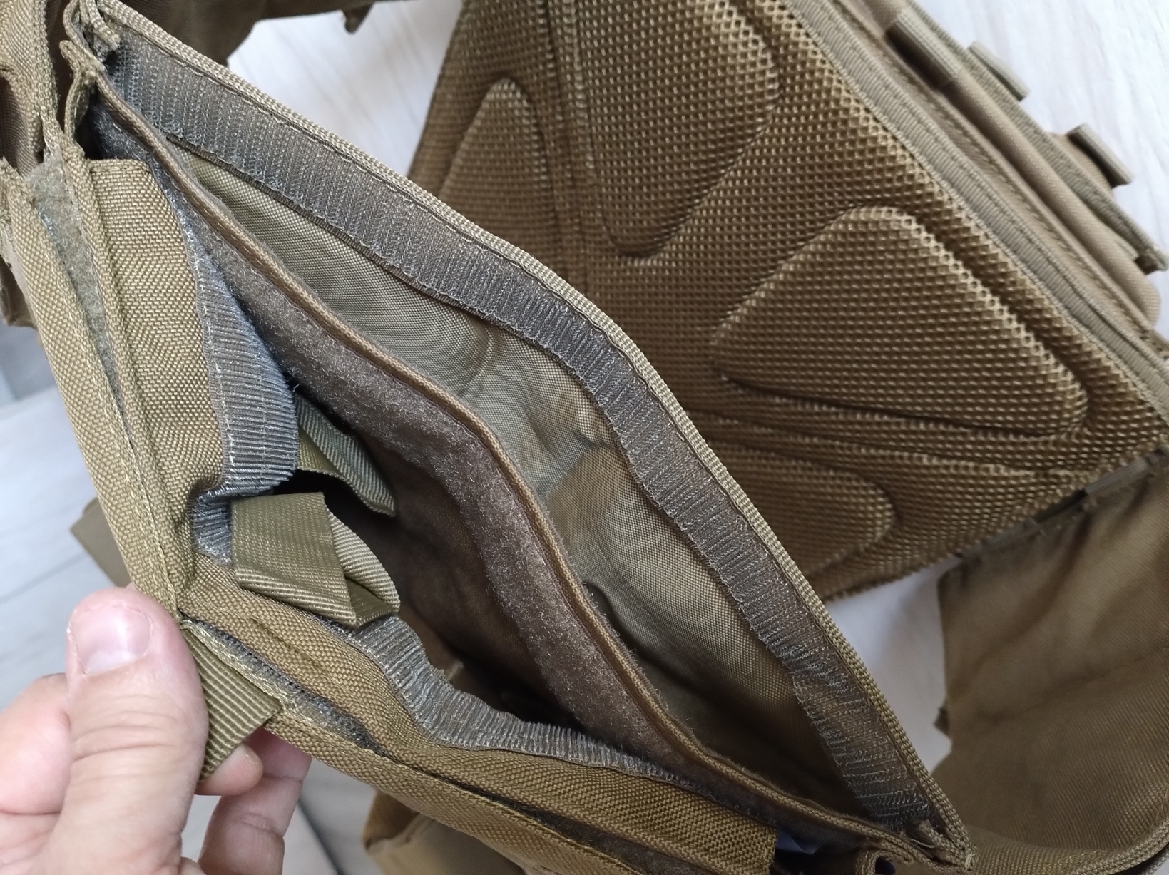 Kamizelka taktyczna Plate Carrier MOLLE - różne modele, hurt od 10 szt.