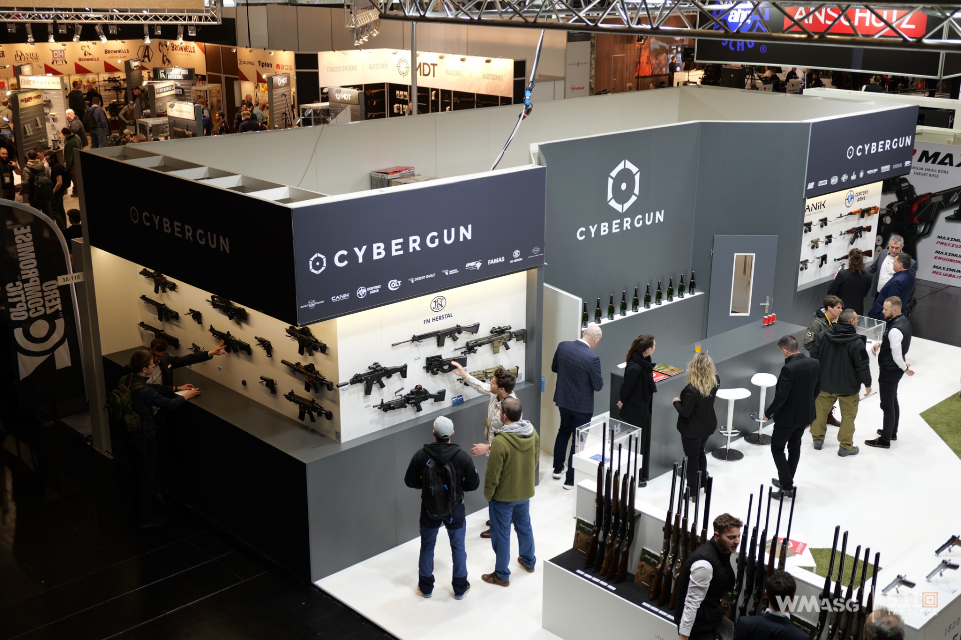 Cybergun na IWA 2023