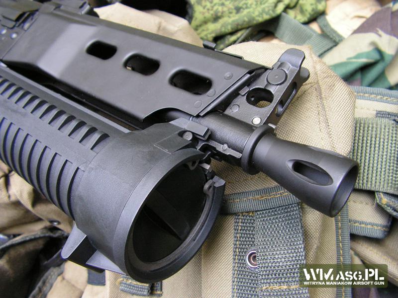 Replika full steel AEG pistoletu maszynowego PP19 Bizon-2, firmy Silverback Airsoft